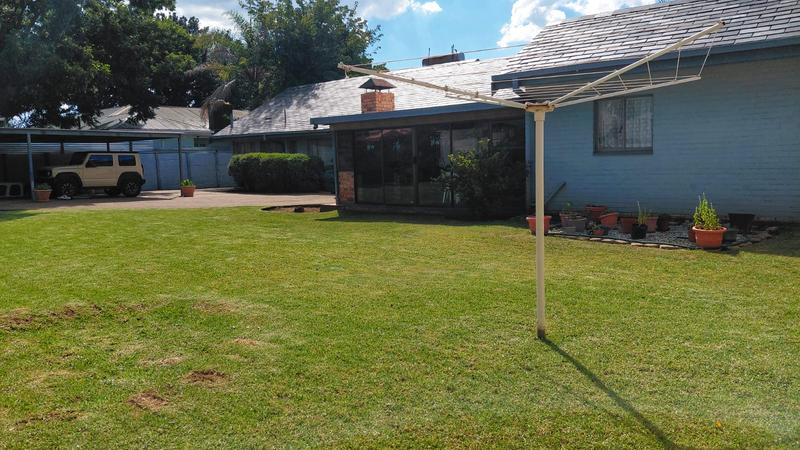 4 Bedroom Property for Sale in Fichardt Park Free State